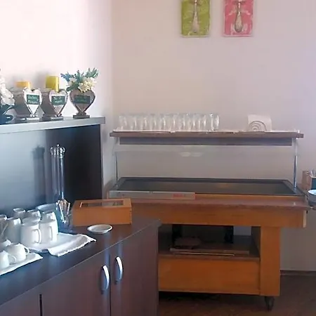 Khail Hotel 3*